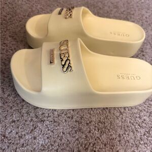 Guess Slides Women’s Size 7